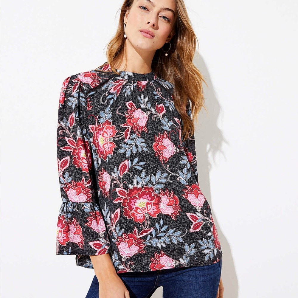 🔻$10🌟HP🌟 Loft Floral Top